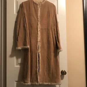 Venus mid-long w/faux cream lined fur coat 6P